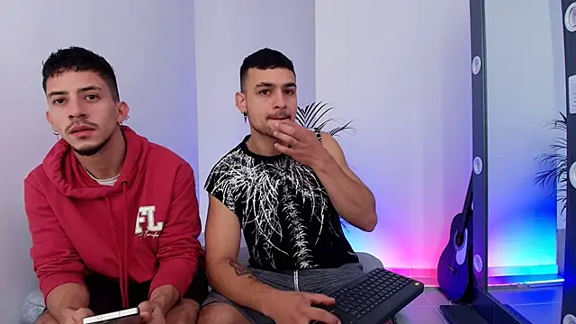 Aron-santoro online show from 11/14/25, 01:54