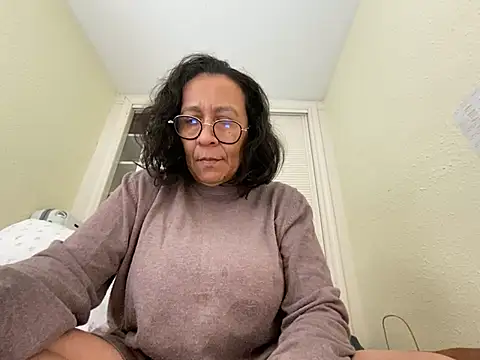 sweeviolet online show from 03/14/25, 01:13