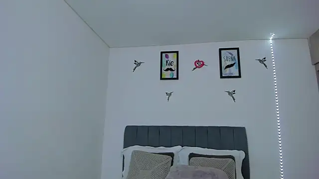 im sarah34 online show from 02/08/26, 05:00