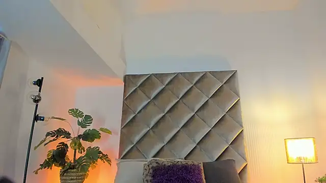 kaylarossi online show from 01/10/26, 05:48