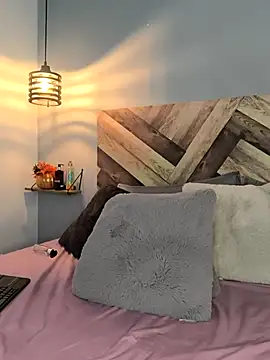 EmmilyBrant online show from 01/09/25, 04:19