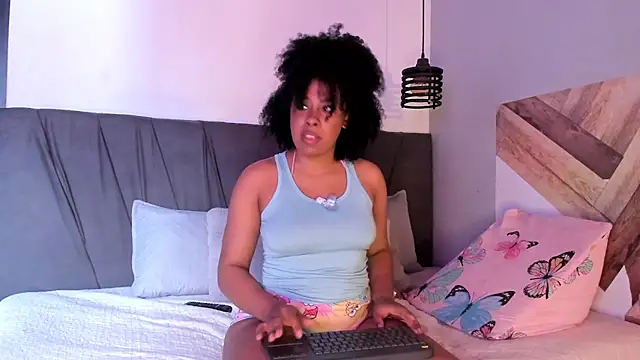 EmmilyBrant online show from 02/20/26, 01:11