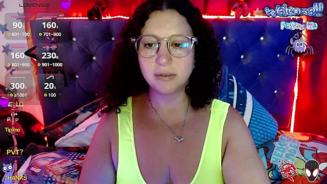 Snapshot of Bigsexycat chatting on 09/29/25, 07:24 Bigsexycat online show from 09/29/25, 07:24