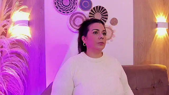 martina foxy  online show from 11/29/25, 12:08