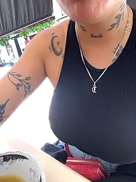 ivanna rivera online show from 10/09/25, 04:16