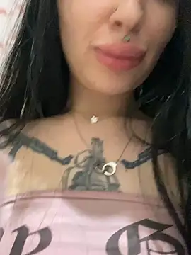 Molly  Moon online show from 02/20/25, 12:57