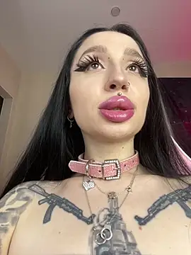 Molly  Moon online show from 04/16/26, 03:07