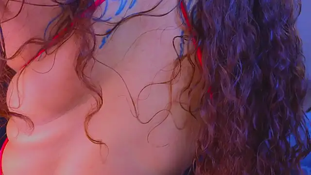 Isa  Blanc online show from 02/04/26, 03:01