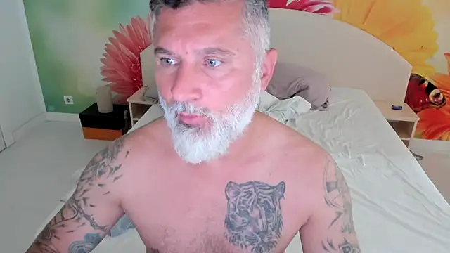 BlowMyXXL online show from 11/15/25, 12:23