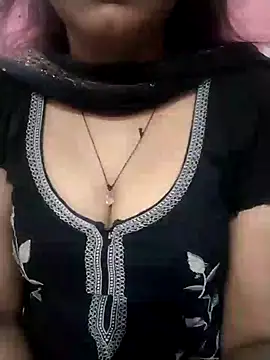 Cute nidhi online show from 01/04/25, 05:27