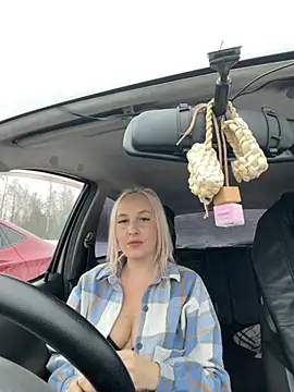 Snapshot of MerlinDave chatting on 01/05/25, 04:47 MerlinDave online show from 01/05/25, 04:47