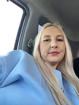 Snapshot of MerlinDave chatting on 01/13/25, 04:50 MerlinDave online show from 01/13/25, 04:50