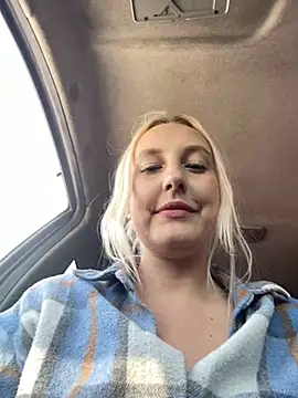 Snapshot of MerlinDave chatting on 02/24/25, 01:46 MerlinDave online show from 02/24/25, 01:46