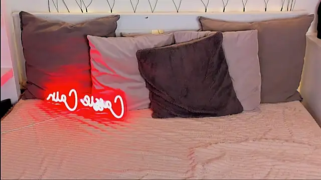 CassyCain online show from 04/12/26, 09:03