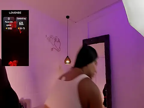 sarajhonson dl online show from 04/23/26, 05:15