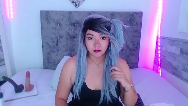 Cuckold lover69 online show from 03/12/26, 02:50