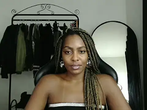 marisilva br online show from 02/17/25, 10:58