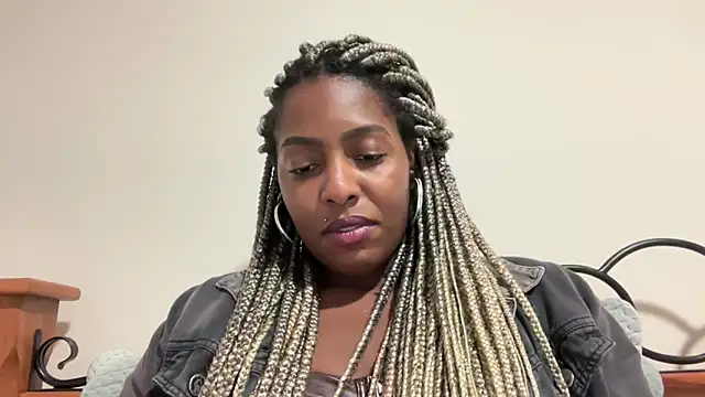 marisilva br online show from 09/24/25, 11:41