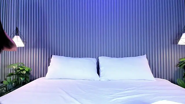 MaluDiaz online show from 12/18/25, 05:08