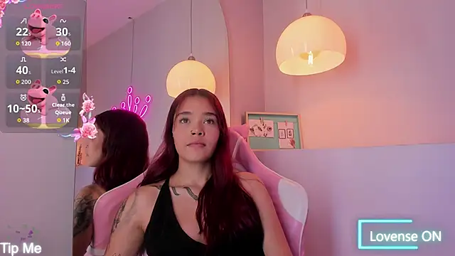 violeth hill online show from 11/30/25, 08:24