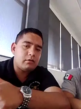 Snapshot of Ronaldoortega17 chatting on 02/25/26, 05:33 Ronaldoortega17 online show from 02/25/26, 05:33