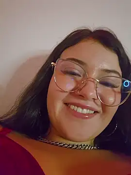 juli05star20 online show from 03/08/26, 02:04