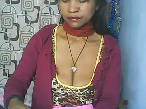 Snapshot of nene_belle chatting on 06/27/26, 07:46 nene belle online show from 06/27/26, 07:46
