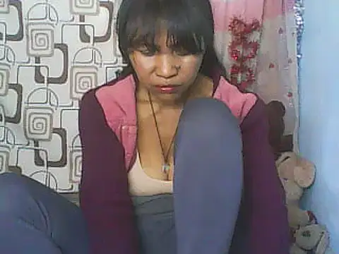 Snapshot of nene_belle chatting on 07/20/26, 01:02 nene belle online show from 07/20/26, 01:02