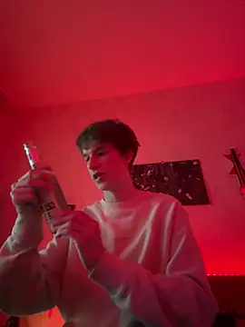 Maxi170301 online show from 04/26/26, 06:05