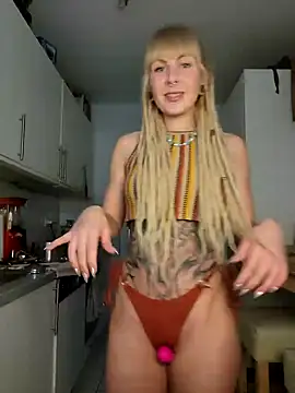 Snapshot of Jenna-Lia chatting on 12/08/24, 07:47 Jenna-Lia online show from 12/08/24, 07:47