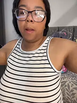 XMara online show from 03/26/26, 03:39