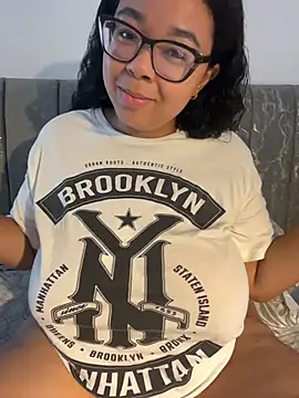 XMara online show from 03/29/26, 08:42