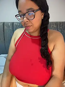 XMara online show from 04/21/26, 03:07