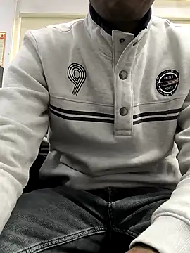 toxicboy121212 online show from 12/15/24, 09:56