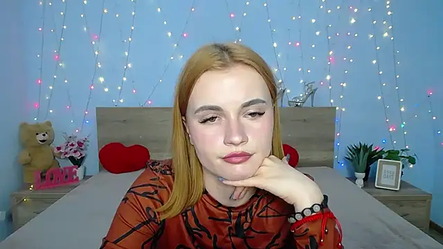 Snapshot of MargaritaKiss chatting on 03/07/25, 02:12 MargaritaKiss online show from 03/07/25, 02:12