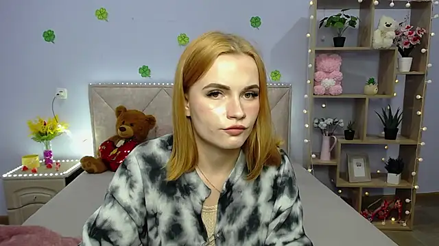 Snapshot of MargaritaKiss chatting on 03/19/25, 07:17 MargaritaKiss online show from 03/19/25, 07:17
