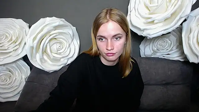 Snapshot of MargaritaKiss chatting on 10/11/25, 07:23 MargaritaKiss online show from 10/11/25, 07:23