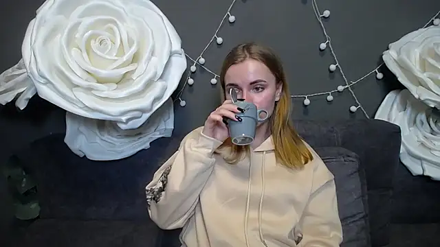 MargaritaKiss online show from 11/28/25, 08:33