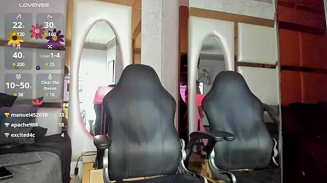 Snapshot of CloeRodriguez chatting on 02/12/25, 05:26 CloeRodriguez online show from 02/12/25, 05:26