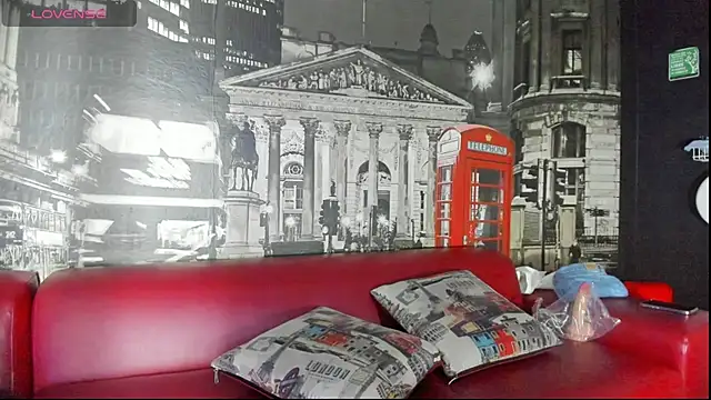 CloeRodriguez online show from 04/22/26, 08:54