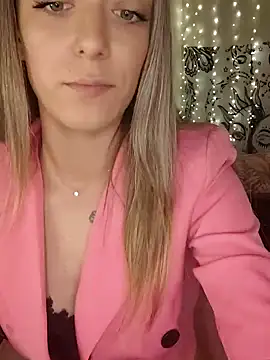 Nikiita-28 online show from 01/02/25, 07:40