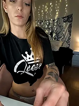 Nikiita-28 online show from 03/20/25, 03:36