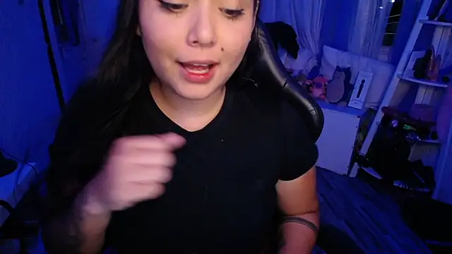 Snapshot of heetsah chatting on 09/14/25, 11:15 heetsah online show from 09/14/25, 11:15