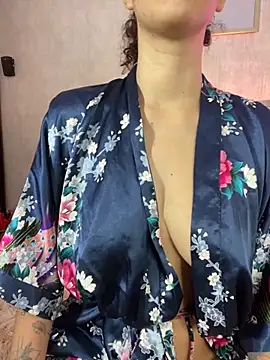 thaliacollins online show from 11/09/25, 09:13