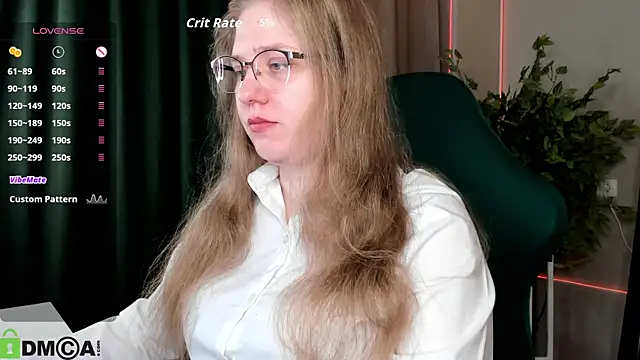 Snapshot of Megan_Violer chatting on 05/04/26, 05:31 Megan Violer online show from 05/04/26, 05:31