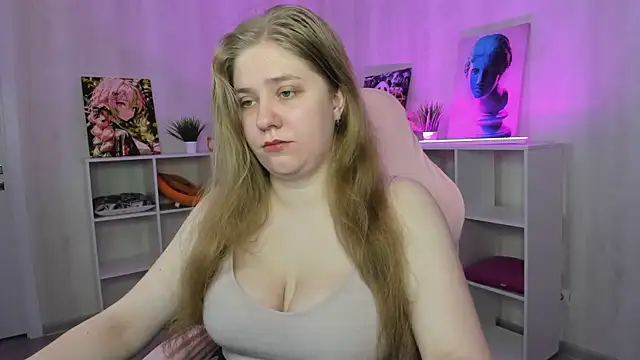 Snapshot of Megan_Violer chatting on 06/29/26, 05:24 Megan Violer online show from 06/29/26, 05:24