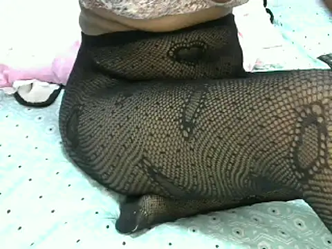 sly minah online show from 03/22/25, 08:40