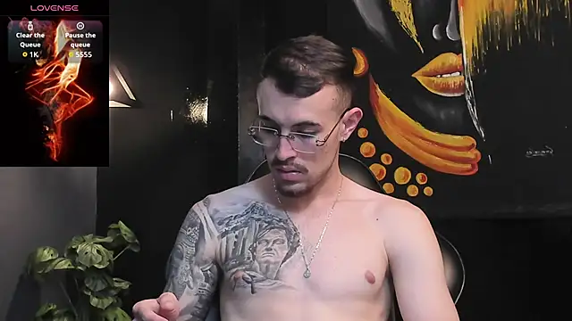 CodyWalkerR online show from 09/12/25, 05:13