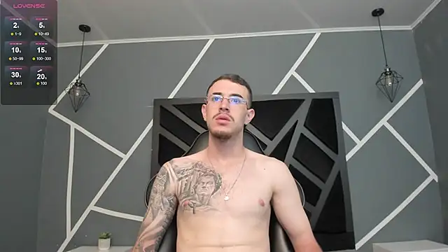 Snapshot of CodyWalkerR chatting on 10/02/25, 05:31 CodyWalkerR online show from 10/02/25, 05:31