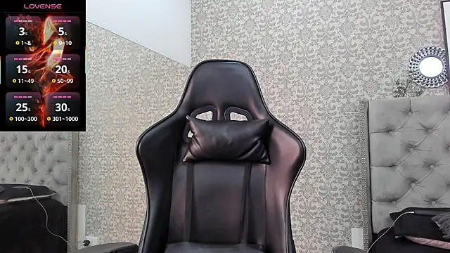 Snapshot of CodyWalkerR chatting on 11/06/25, 05:14 CodyWalkerR online show from 11/06/25, 05:14